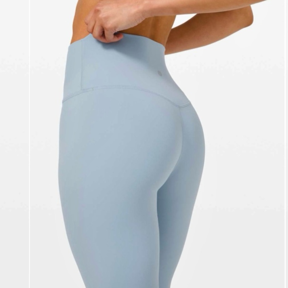 Lululemon Align Crop 23" in blue size 8